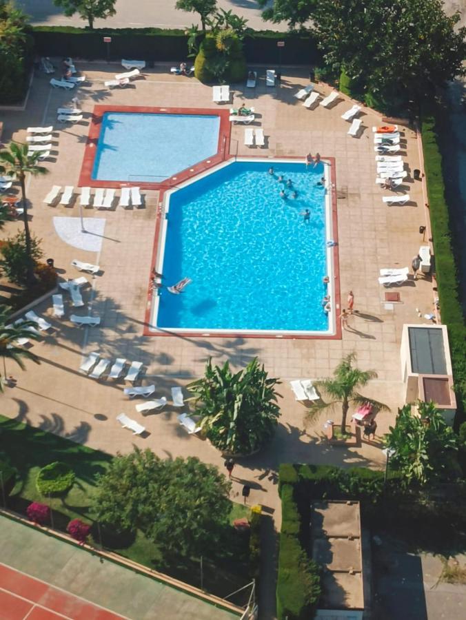 Paraiso Suites Benidorm Buitenkant foto