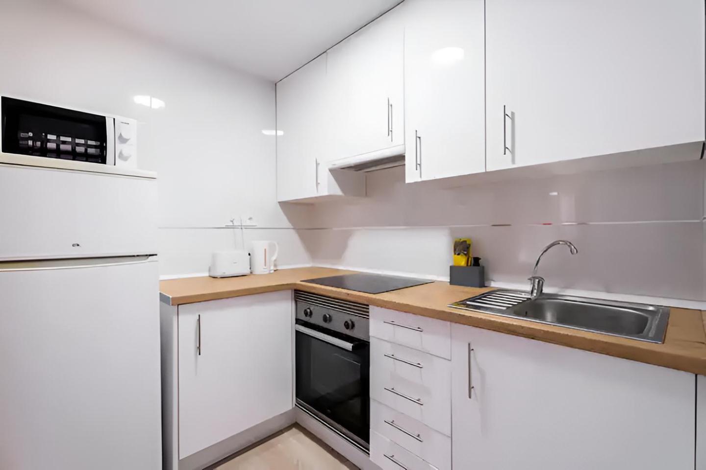 Paraiso Suites Benidorm Buitenkant foto
